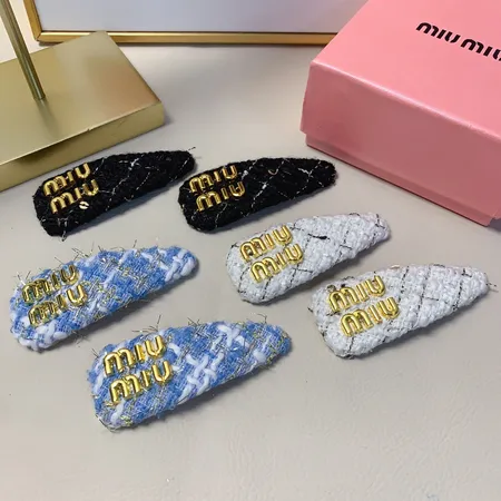 ミュウミュウ ヘアアクセサリー