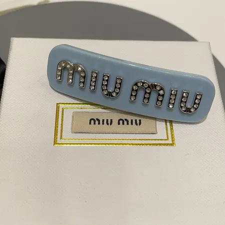 ミュウミュウ ヘアアクセサリー