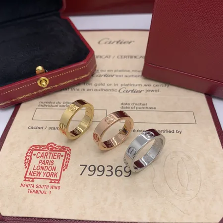 カルティエ 指輪