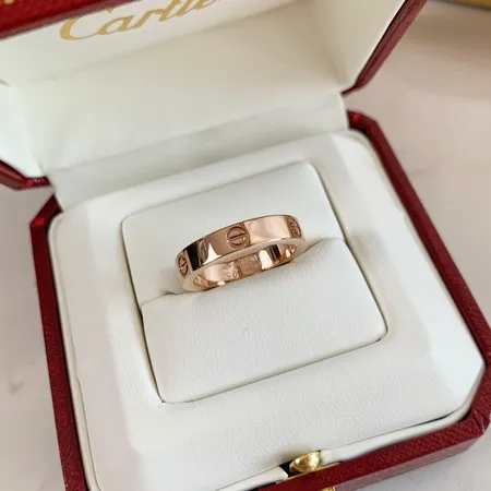 カルティエ 指輪