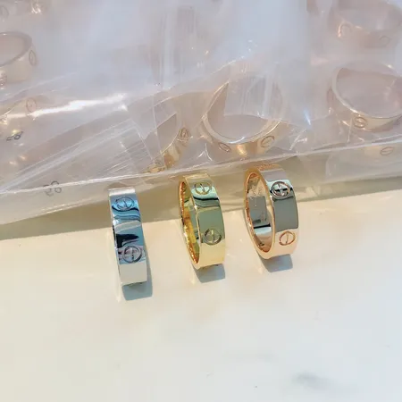 カルティエ 指輪