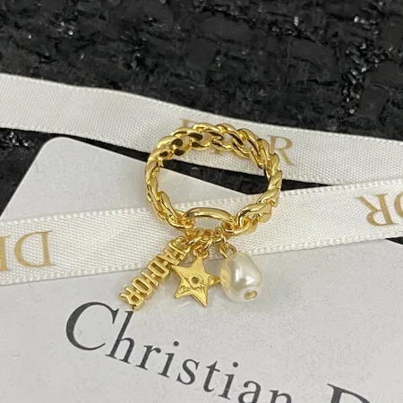 ディオール 指輪