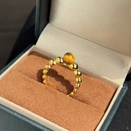 ヴァン クリーフ＆アーペル 指輪