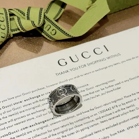 グッチ 指輪