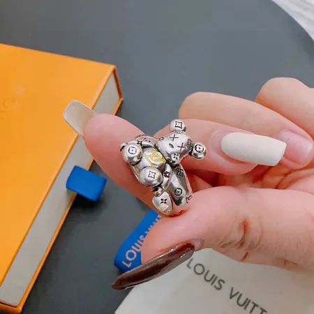 ルイヴィトン 指輪