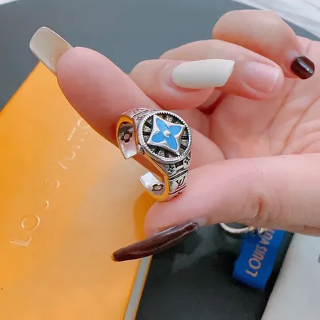 ルイヴィトン 指輪