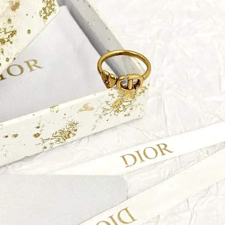 ディオール 指輪
