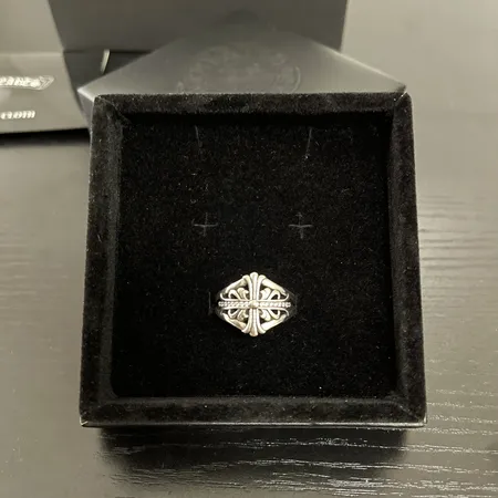 クロムハーツ 指輪