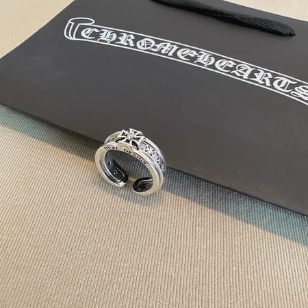 クロムハーツ 指輪