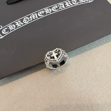 クロムハーツ 指輪