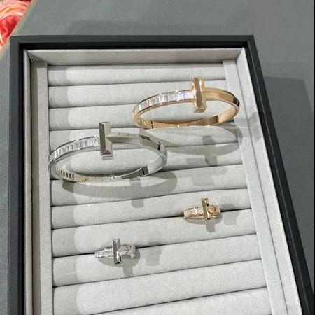 ティファニー 指輪