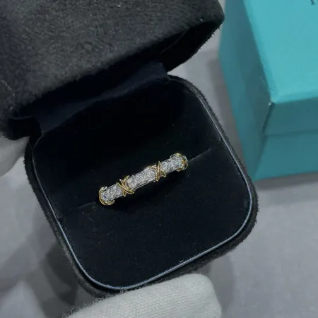 ティファニー 指輪