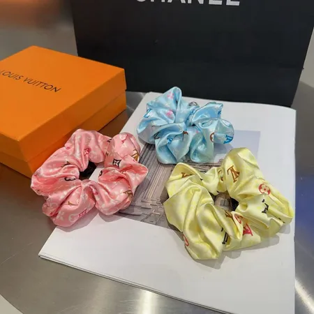 ルイヴィトン ヘアアクセサリー