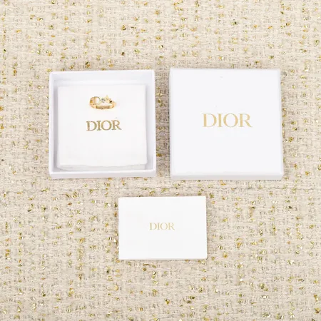 ディオール 指輪