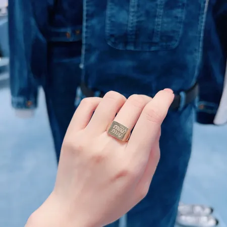 ヴァレンティノ 指輪