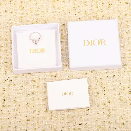 ディオール 指輪