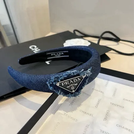 プラダ ヘアアクセサリー