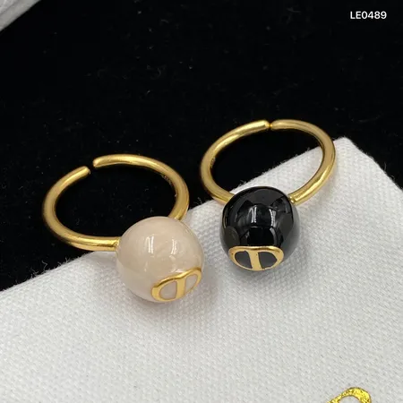 ディオール 指輪