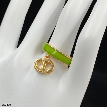 ディオール 指輪