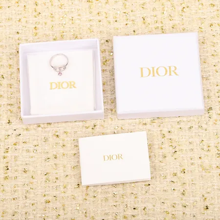 ディオール 指輪