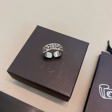 クロムハーツ 指輪