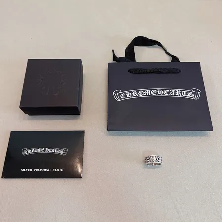 クロムハーツ 指輪