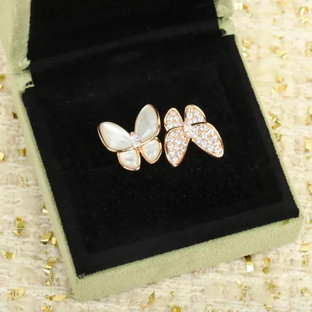 ヴァン クリーフ＆アーペル 指輪