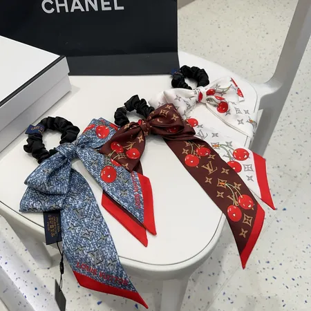 ルイヴィトン ヘアアクセサリー