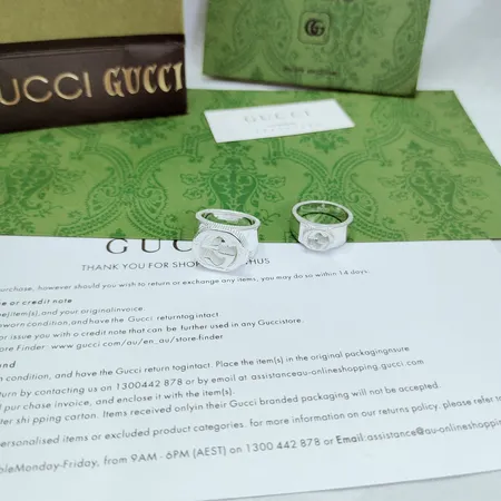 グッチ 指輪