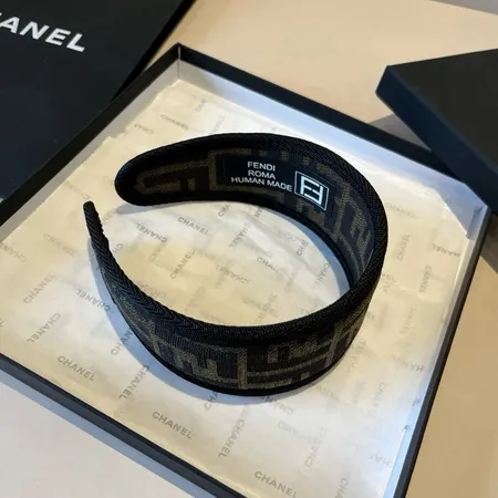 バーバリー ス ヘアアクセサリー