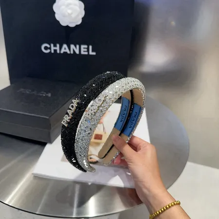 イブサンローラン ヘアアクセサリー