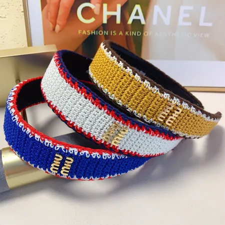 ミュウミュウ ヘアアクセサリー