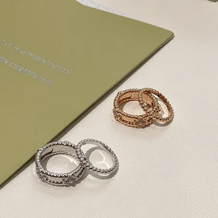 ヴァン クリーフ＆アーペル 指輪