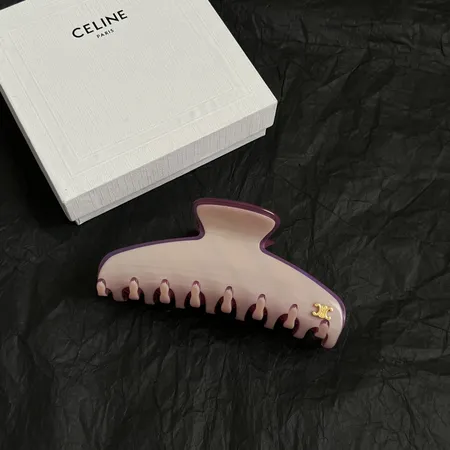 セリーヌ ヘアアクセサリー