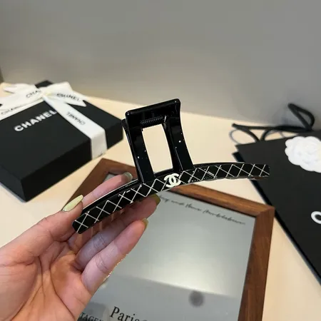 シャネル ヘアアクセサリー
