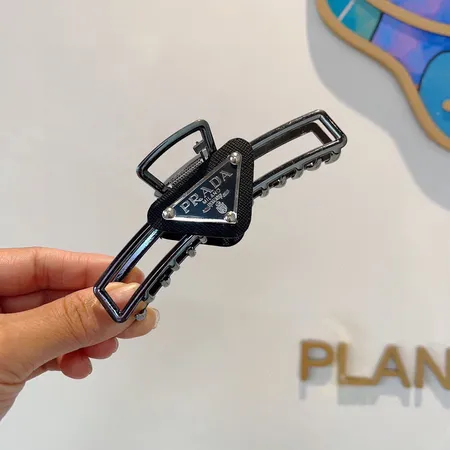 イブサンローラン ヘアアクセサリー