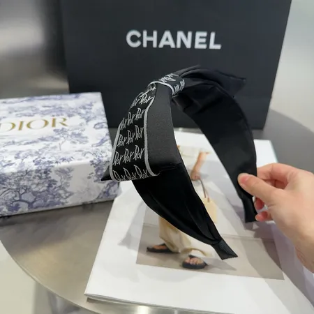 シャネル ヘアアクセサリー