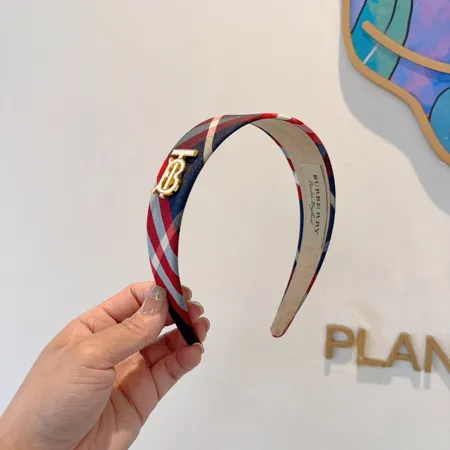 プラダ ヘアアクセサリー