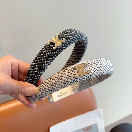 セリーヌ ヘアアクセサリー