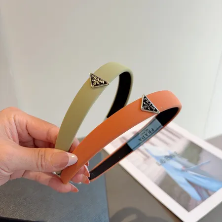 イブサンローラン ヘアアクセサリー