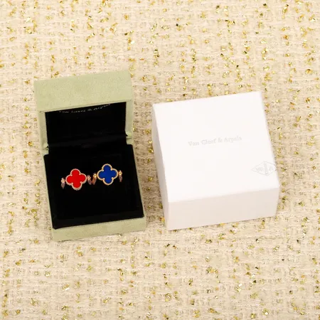 ヴァン クリーフ＆アーペル 指輪