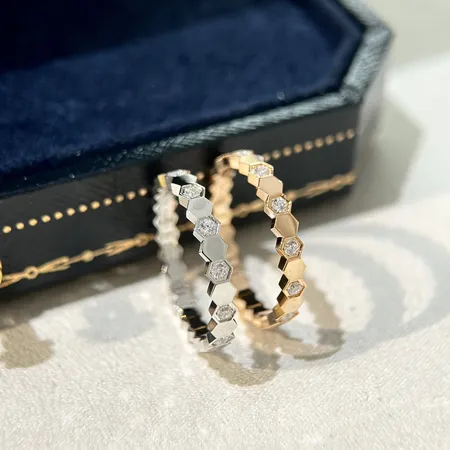 ヴィヴィアン・ウエストウッド 指輪