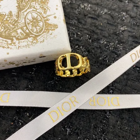 ディオール 指輪