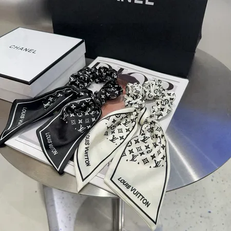 ルイヴィトン ヘアアクセサリー