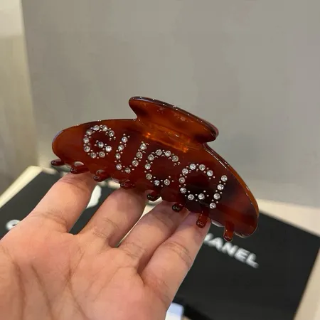 ルイヴィトン ヘアアクセサリー