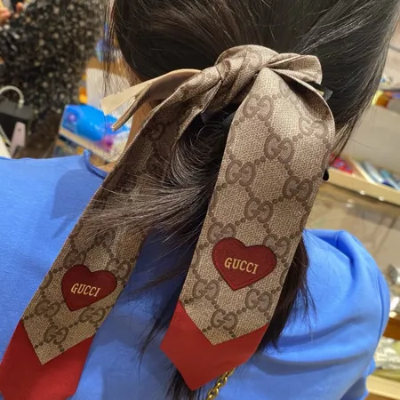 ルイヴィトン ヘアアクセサリー