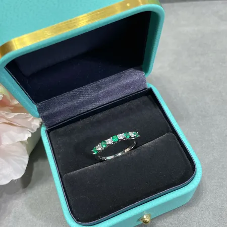 ティファニー 指輪