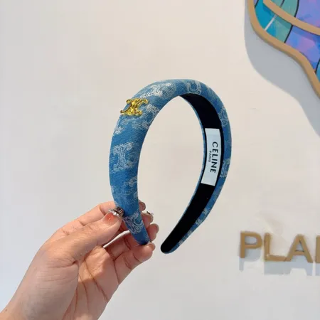 セリーヌ ヘアアクセサリー