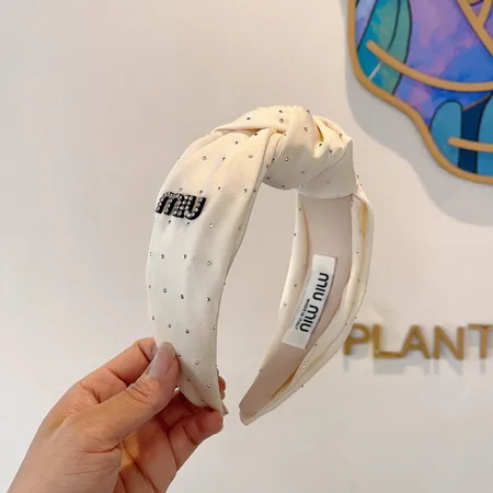 ミュウミュウ ヘアアクセサリー