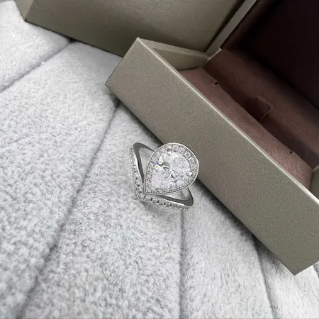 ヴィヴィアン・ウエストウッド 指輪